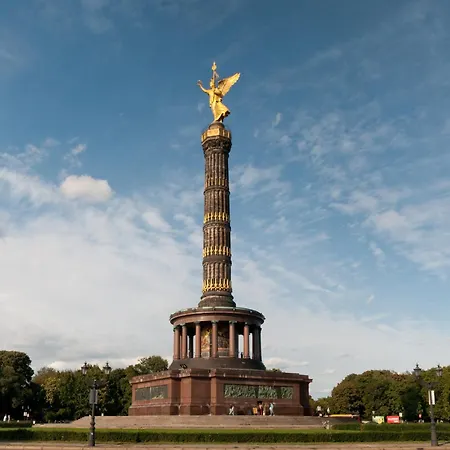 Homely - Quiet , Large Living Area , Modern I Supermarkt *