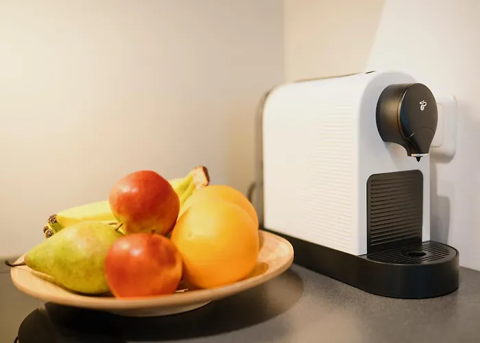 Homely - Quiet , Large Living Area , Modern I Supermarkt