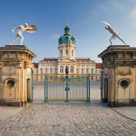 Homely - Quiet , Large Living Area , Modern I Supermarkt 베를린